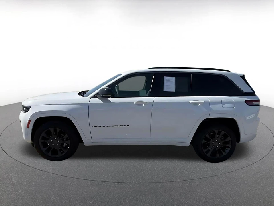 2026 Jeep WL Grand Cherokee - Image 9 of 31