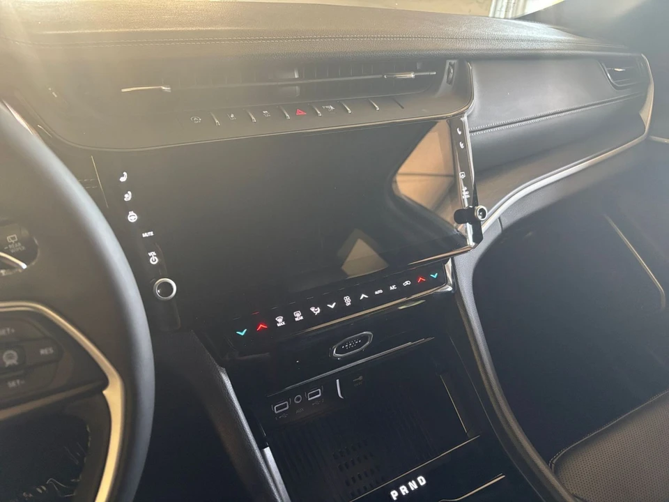 2026 Jeep WL Grand Cherokee - Image 21 of 31