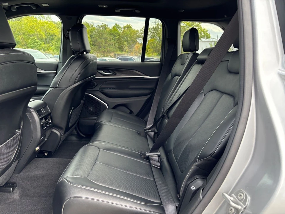 2026 Jeep WL Grand Cherokee - Image 30 of 31