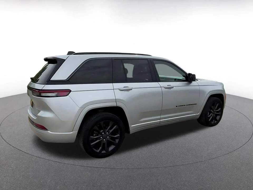 2026 Jeep WL Grand Cherokee - Image 16 of 31