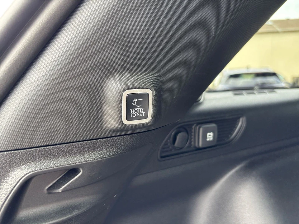 2026 Jeep WL Grand Cherokee - Image 26 of 31