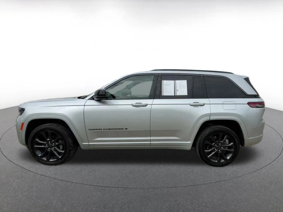 2026 Jeep WL Grand Cherokee - Image 9 of 31