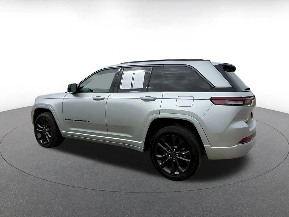 2026 Jeep WL Grand Cherokee - Image 11 of 31