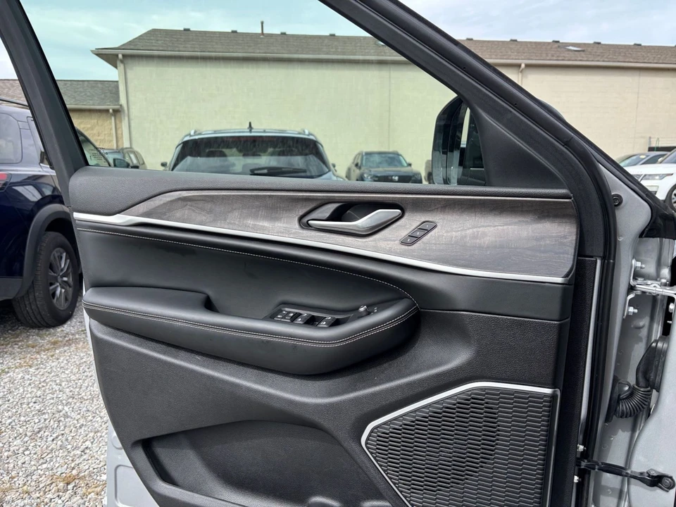 2026 Jeep WL Grand Cherokee - Image 20 of 31