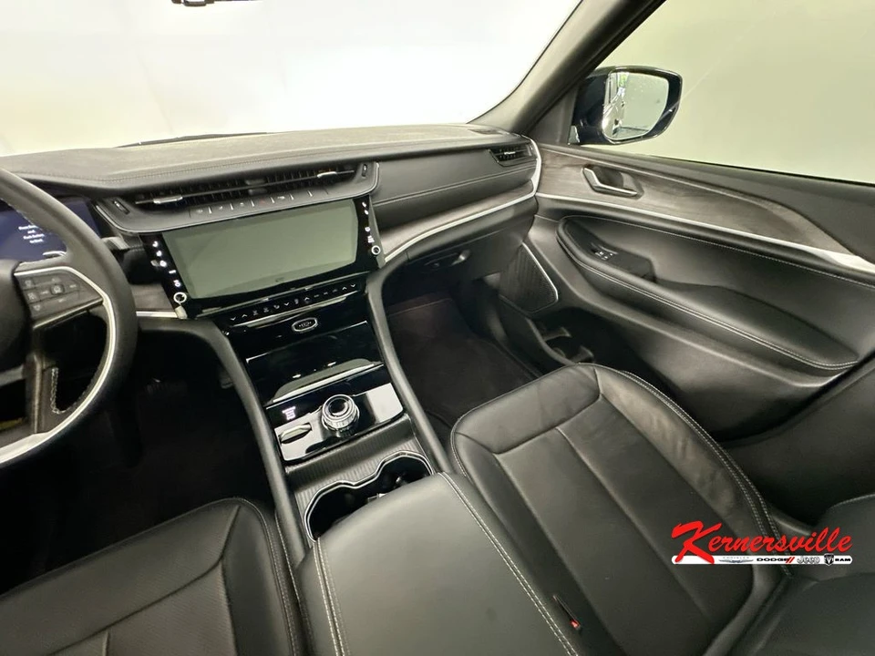 2026 Jeep WL Grand Cherokee - Image 11 of 24
