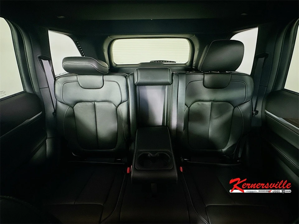 2026 Jeep WL Grand Cherokee - Image 10 of 21