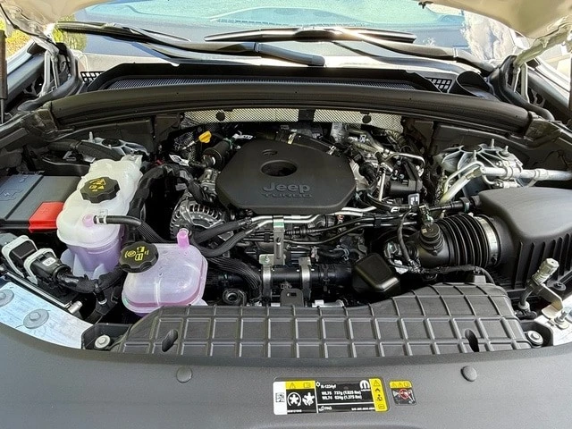 2026 Jeep WL Grand Cherokee - Image 10 of 31