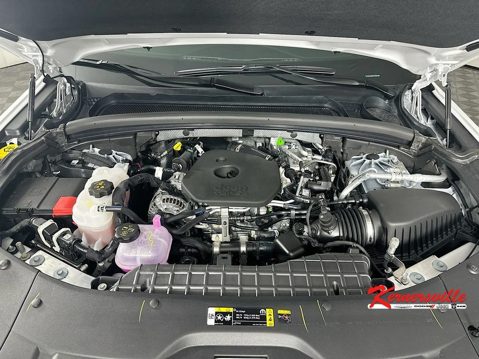 2026 Jeep WL Grand Cherokee - Image 18 of 21