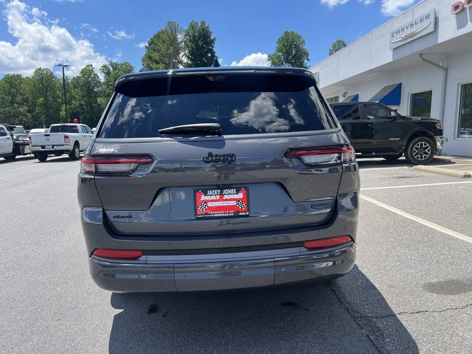 2026 Jeep WL Grand Cherokee - Image 2 of 31