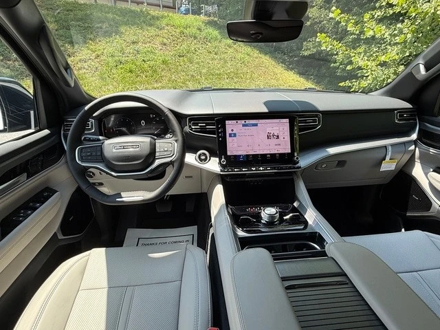 2026 Jeep - Image 13 of 31