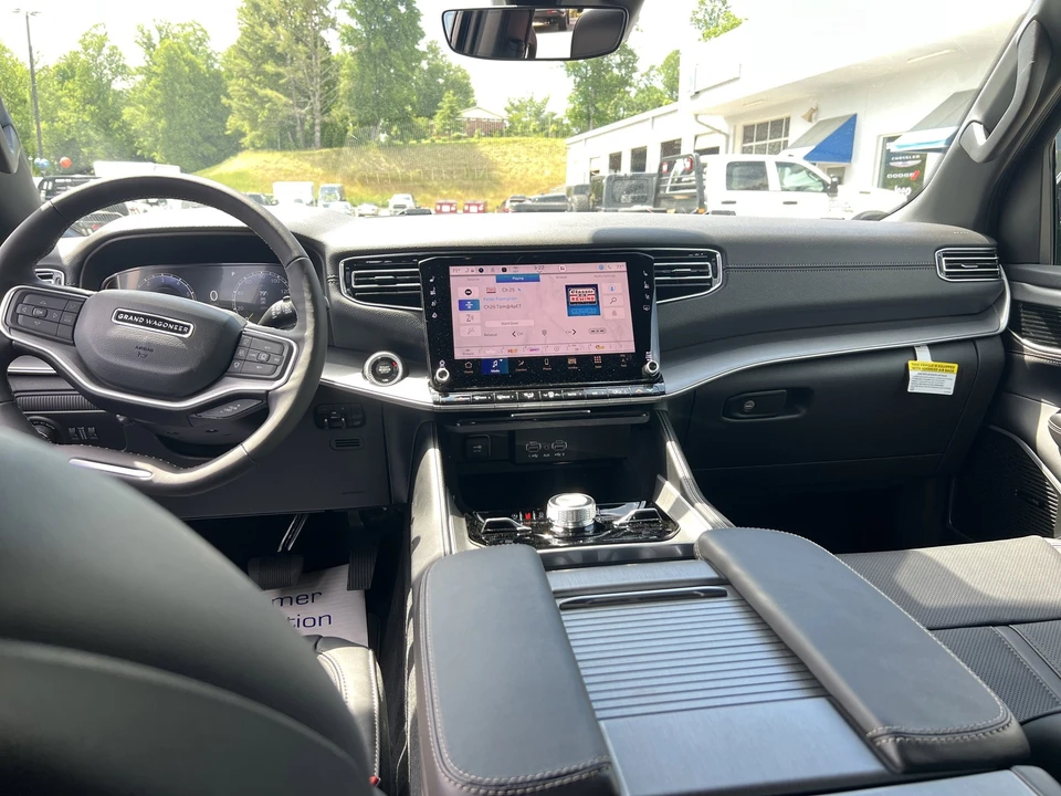 2026 Jeep - Image 18 of 31
