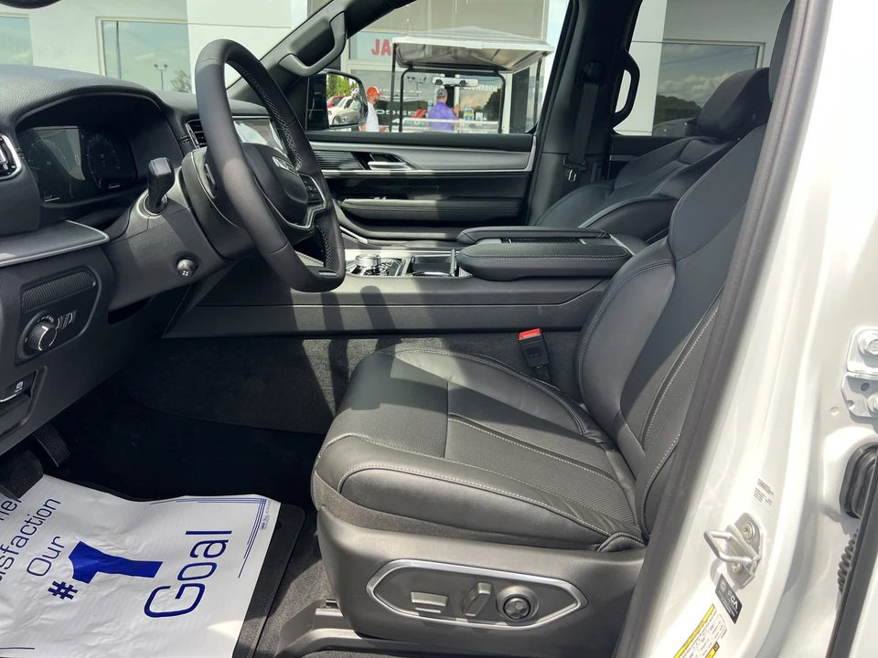 2026 Jeep - Image 10 of 31