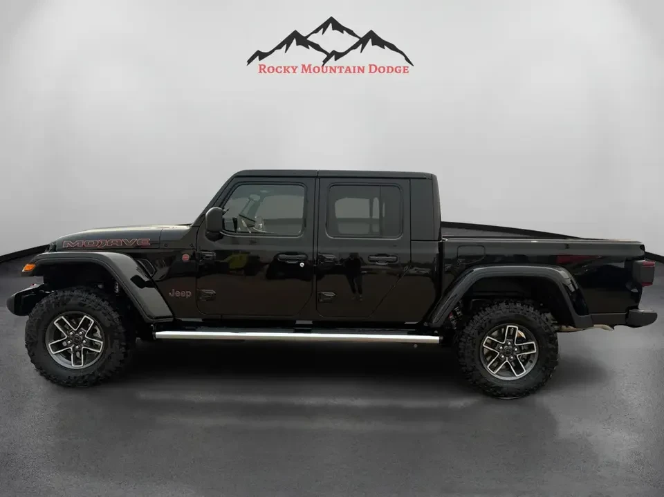 2026 Jeep JT Gladiator - Image 9 of 12