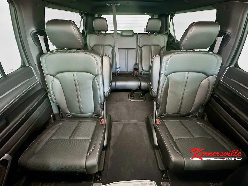 2026 Jeep WS Wagoneer - Image 10 of 21