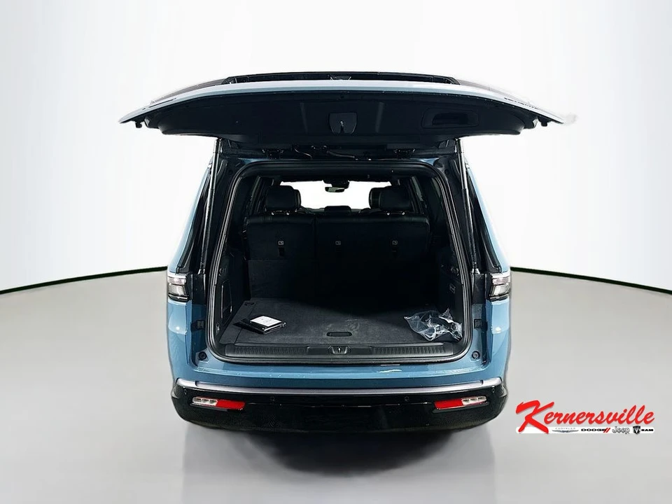 2026 Jeep WS Wagoneer - Image 15 of 20