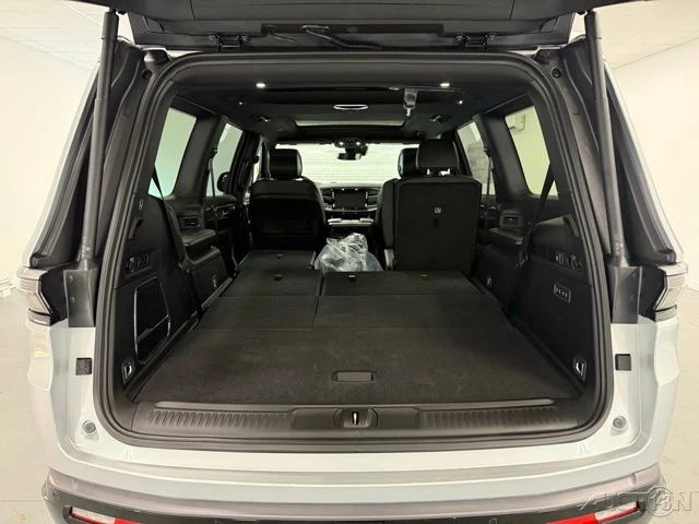 2026 Jeep WS Wagoneer - Image 8 of 12