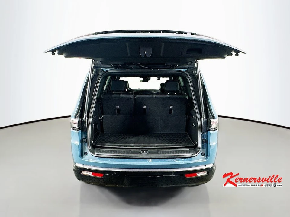 2026 Jeep WS Wagoneer - Image 16 of 21