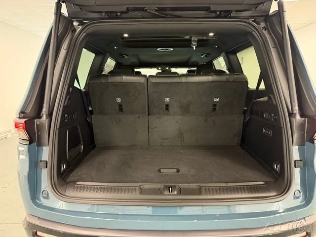 2026 Jeep WS Wagoneer - Image 8 of 21
