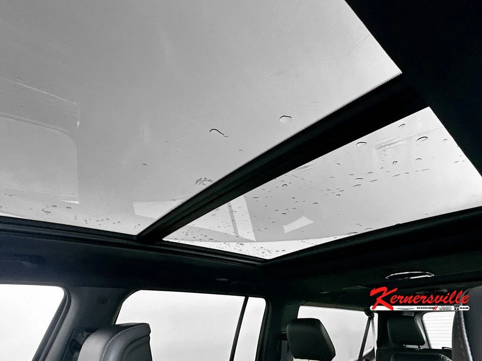 2026 Jeep WS Wagoneer - Image 14 of 21
