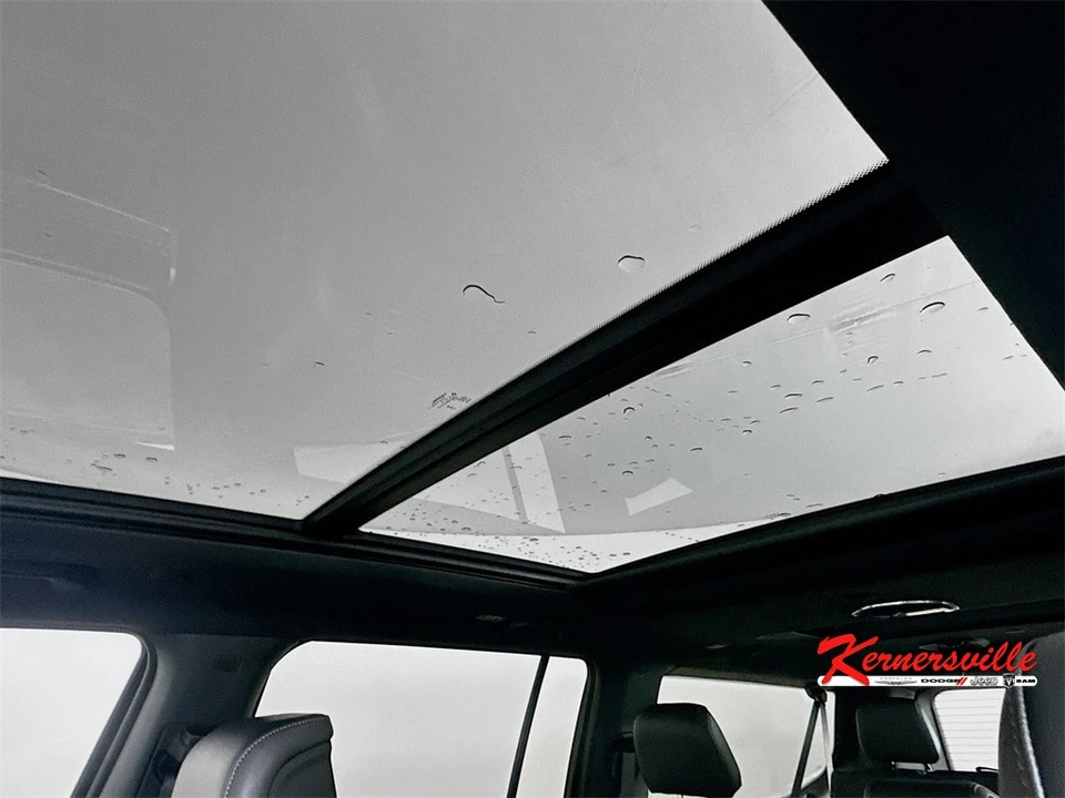 2026 Jeep WS Wagoneer - Image 14 of 21