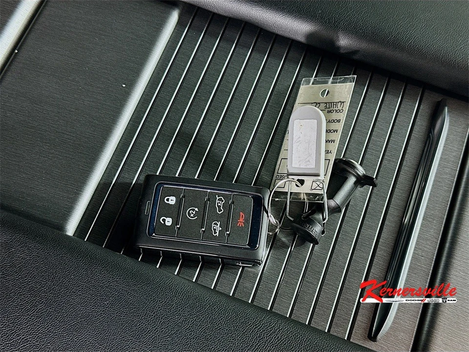 2026 Jeep WS Wagoneer - Image 20 of 21