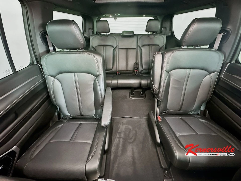 2026 Jeep WS Wagoneer - Image 10 of 21