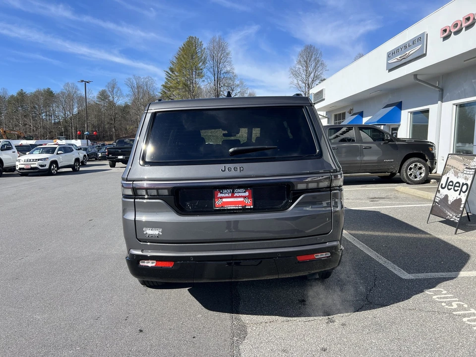 2026 Jeep WS Wagoneer - Image 2 of 31