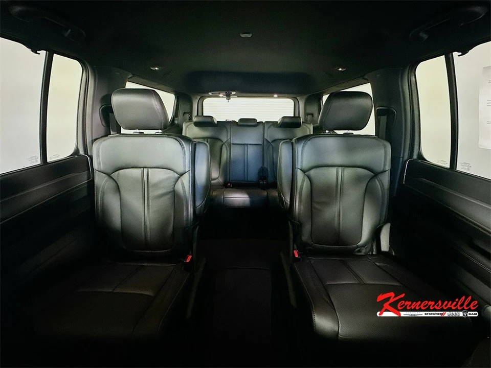 2026 Jeep WS Wagoneer - Image 10 of 21