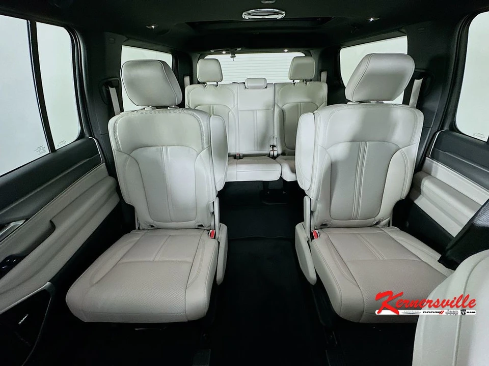 2026 Jeep WS Wagoneer - Image 10 of 22