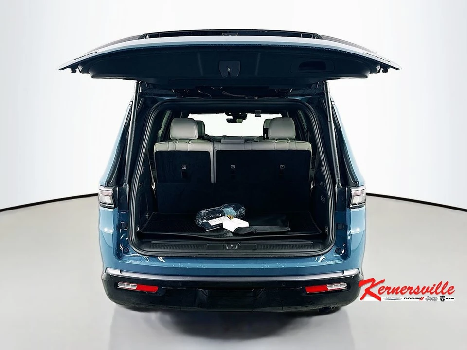 2026 Jeep WS Wagoneer - Image 16 of 22