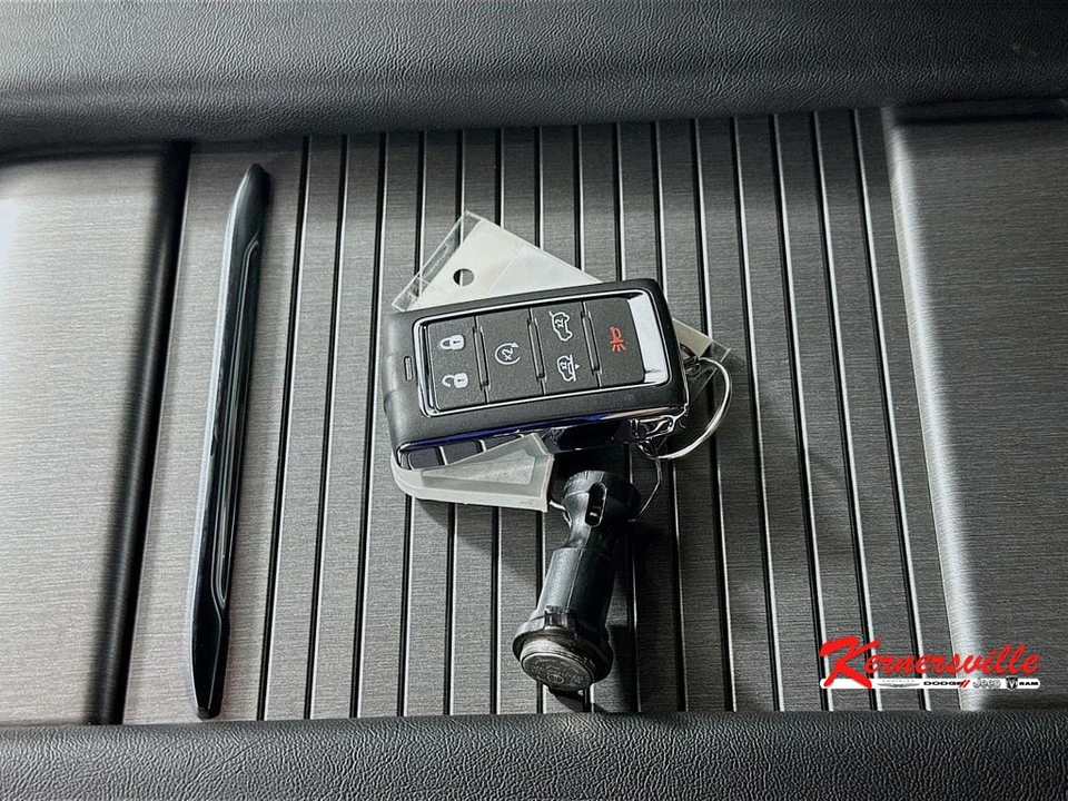 2026 Jeep WS Wagoneer - Image 20 of 21