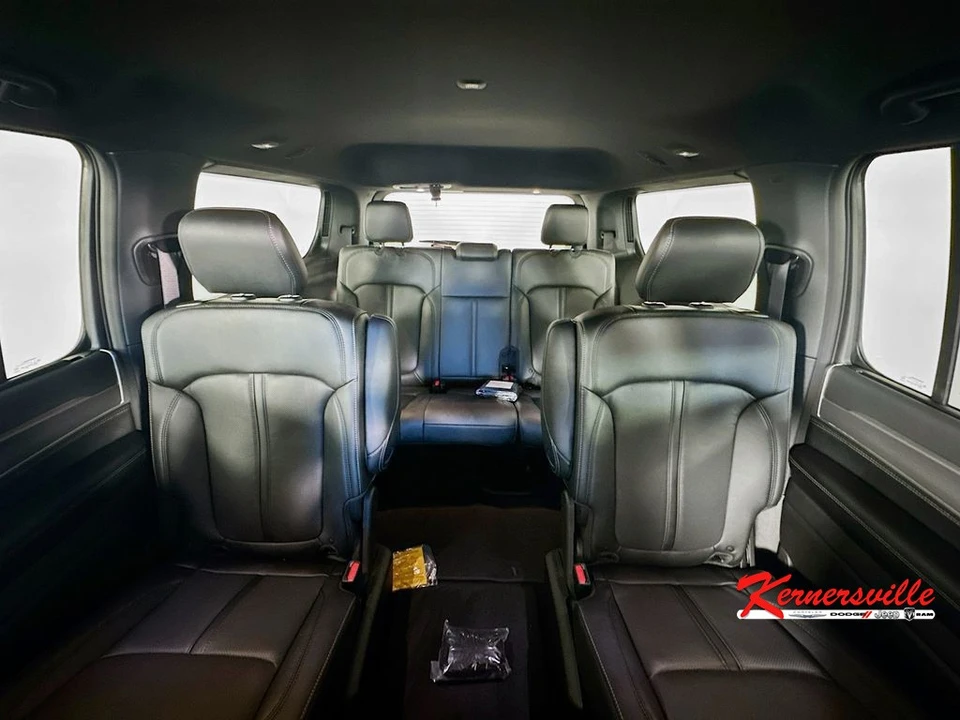 2026 Jeep WS Wagoneer - Image 10 of 21