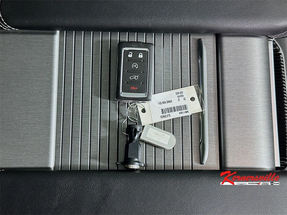 2026 Jeep WS Wagoneer - Image 20 of 21