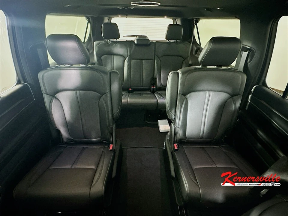 2026 Jeep WS Wagoneer - Image 10 of 21