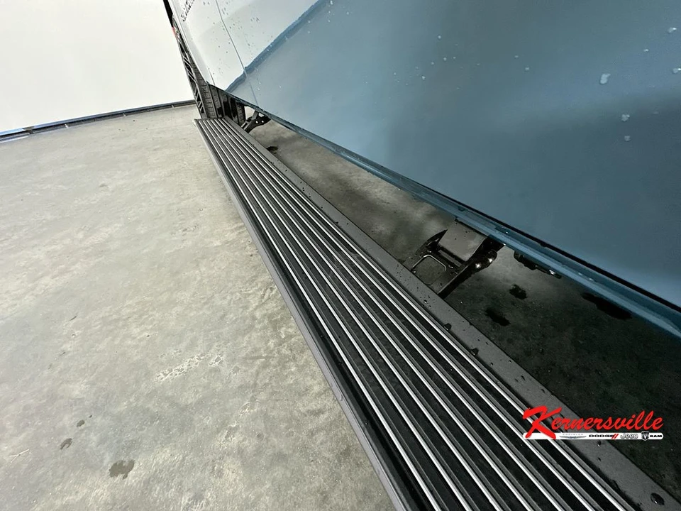 2026 Jeep WS Wagoneer - Image 22 of 23