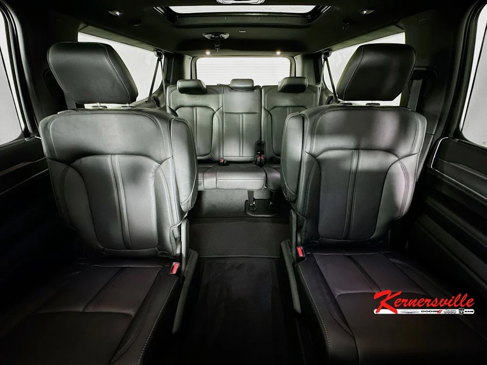 2026 Jeep WS Wagoneer - Image 11 of 23