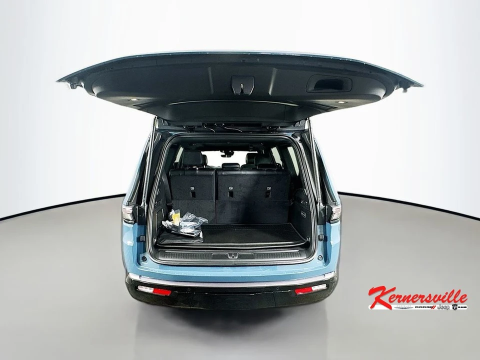 2026 Jeep WS Wagoneer - Image 16 of 21
