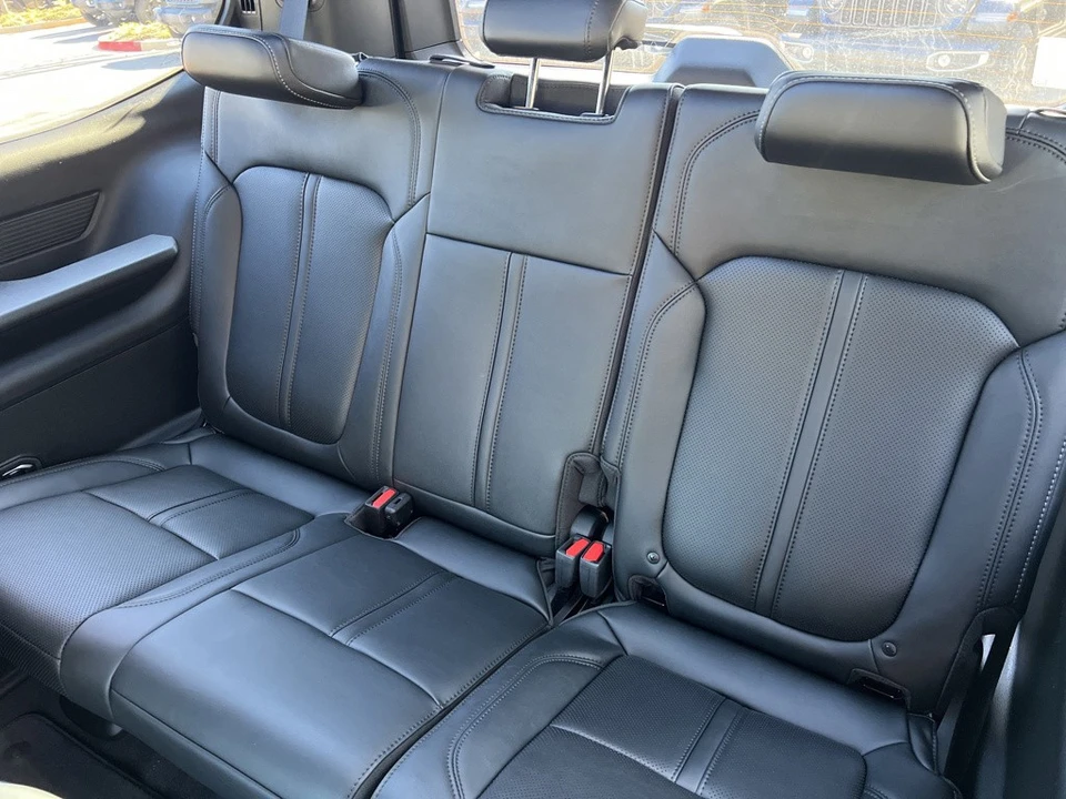2026 Jeep WS Wagoneer - Image 18 of 21