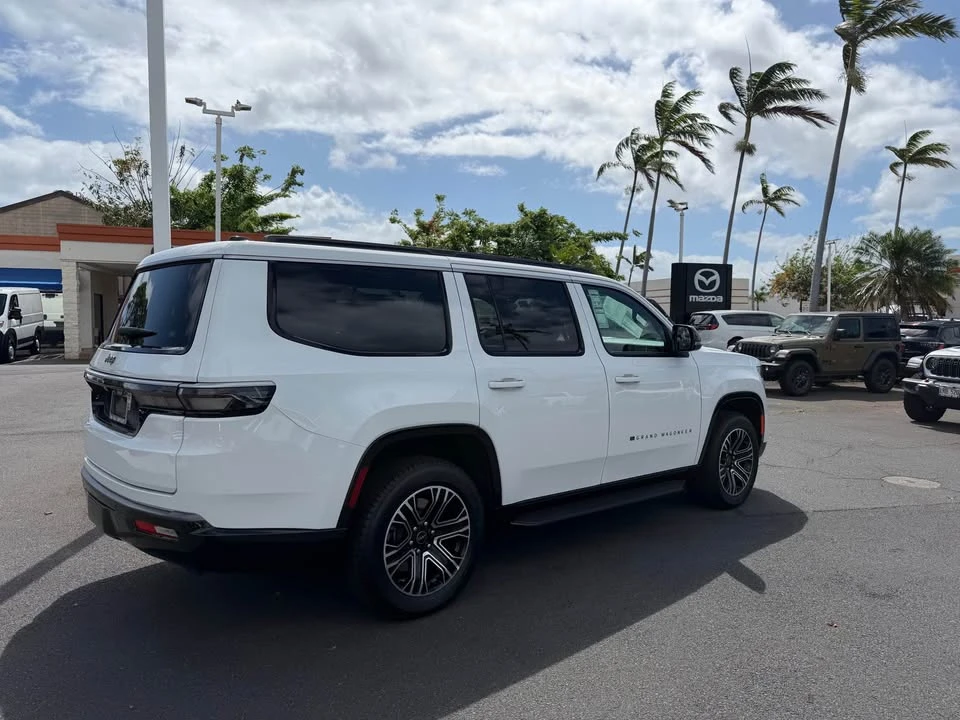 2026 Jeep WS Wagoneer - Image 5 of 9