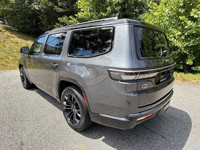 2026 Jeep WS Wagoneer - Image 10 of 31