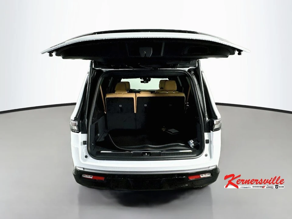 2026 Jeep WS Wagoneer - Image 16 of 22