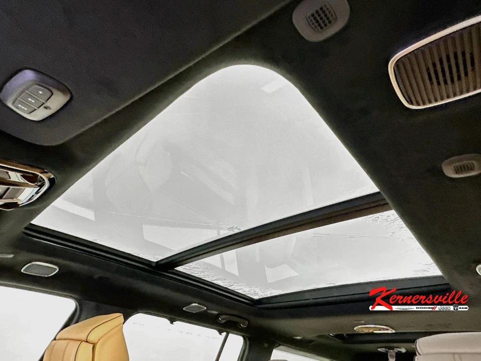2026 Jeep WS Wagoneer - Image 14 of 22