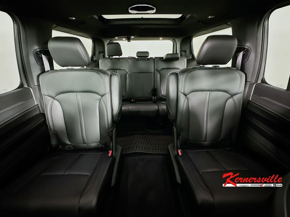 2026 Jeep WS Wagoneer - Image 10 of 22