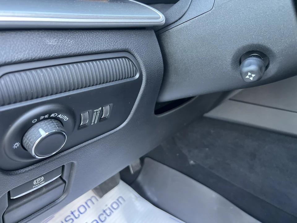 2026 Jeep WS Wagoneer - Image 24 of 31