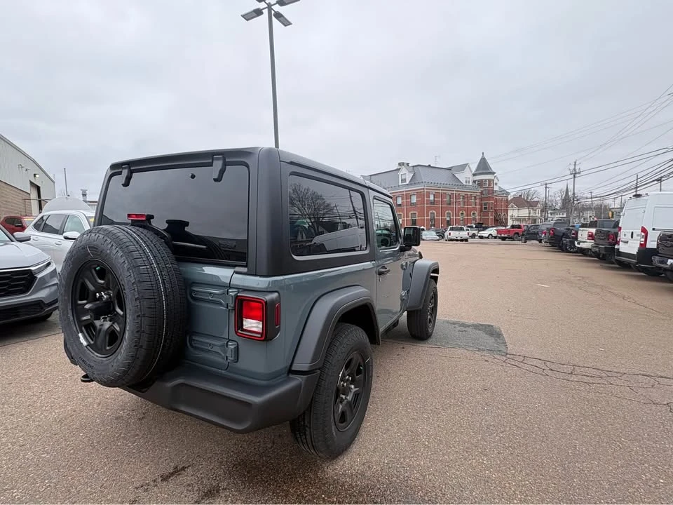 2026 Jeep JL Wrangler - Image 13 of 16