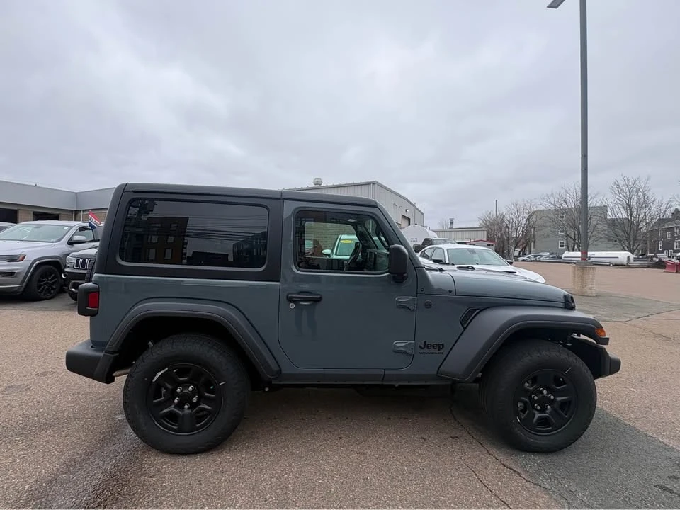 2026 Jeep JL Wrangler - Image 14 of 16