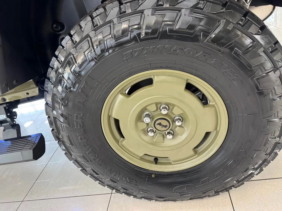 2026 Jeep JL Wrangler - Image 5 of 6