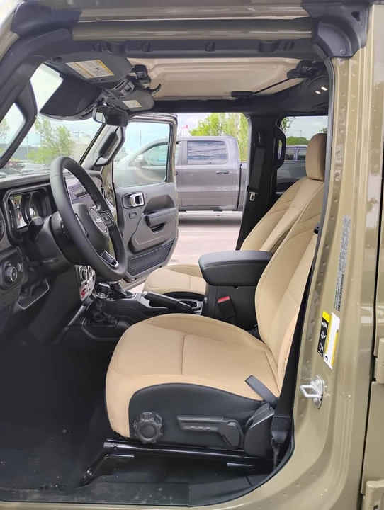 2026 Jeep JL Wrangler - Image 2 of 7