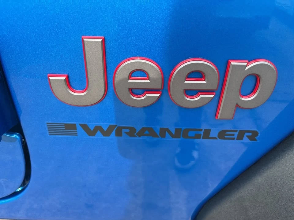 2026 Jeep JL Wrangler - Image 16 of 18