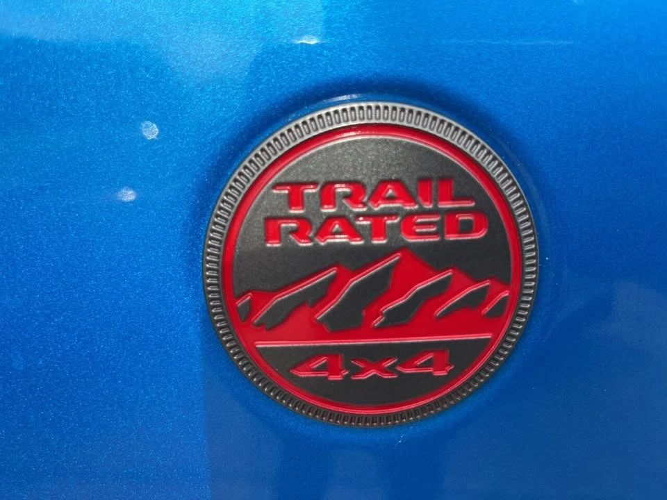 2026 Jeep JL Wrangler - Image 15 of 18
